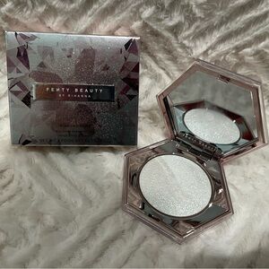 FENTY BEAUTY DIAMOND BOMB ALL OVER DIAMOND VEIL IN HOW MANY CARATS NWT!